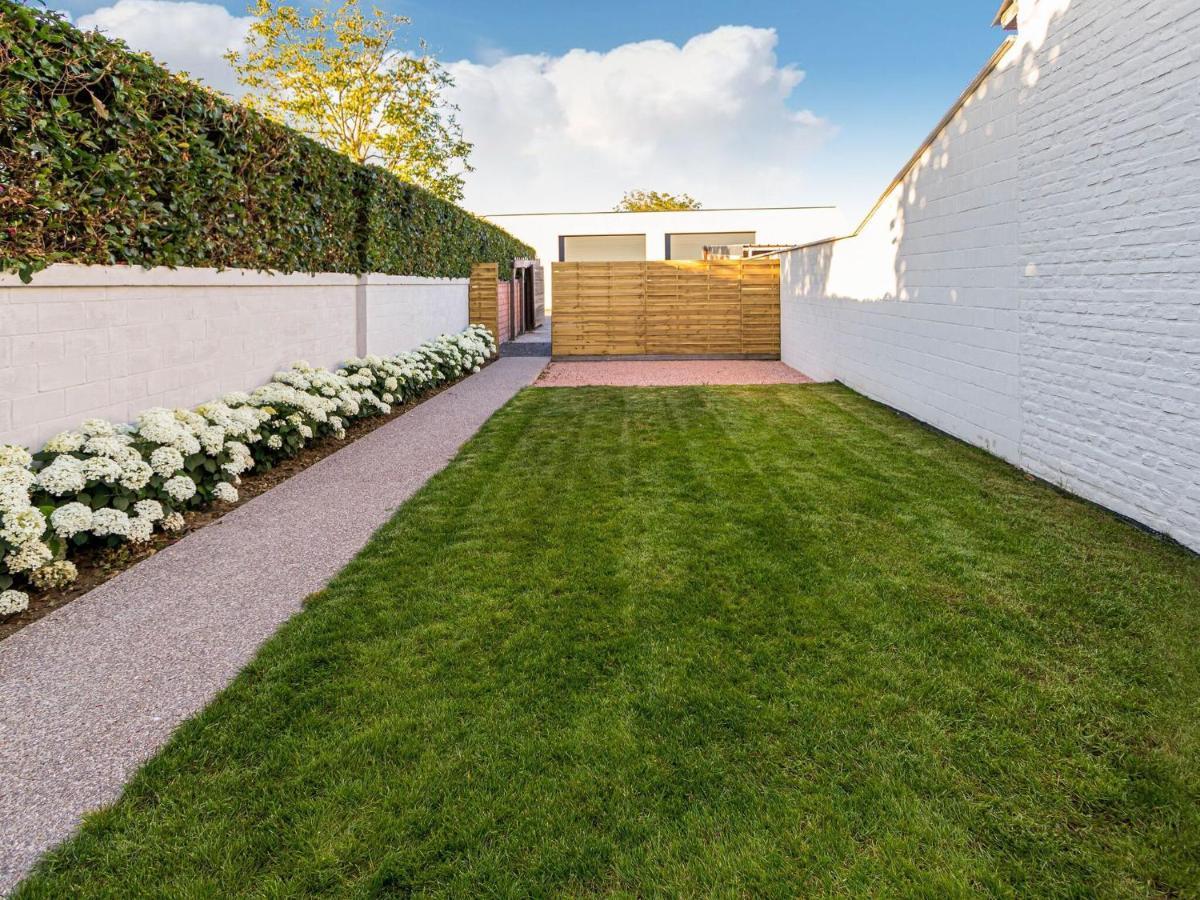 Lovely Holiday Home In Roesbrugge With Sauna And Bubble Bath Roesbrugge-Haringe Exterior foto